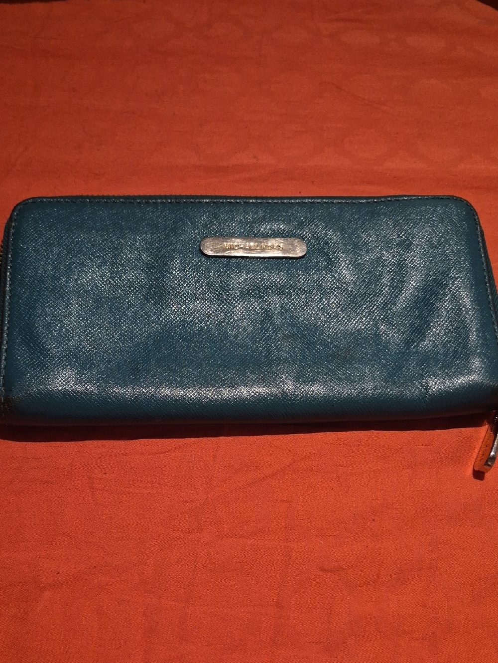 Michael Kors   Turqoise Wallet Zip Around with Metal Logo